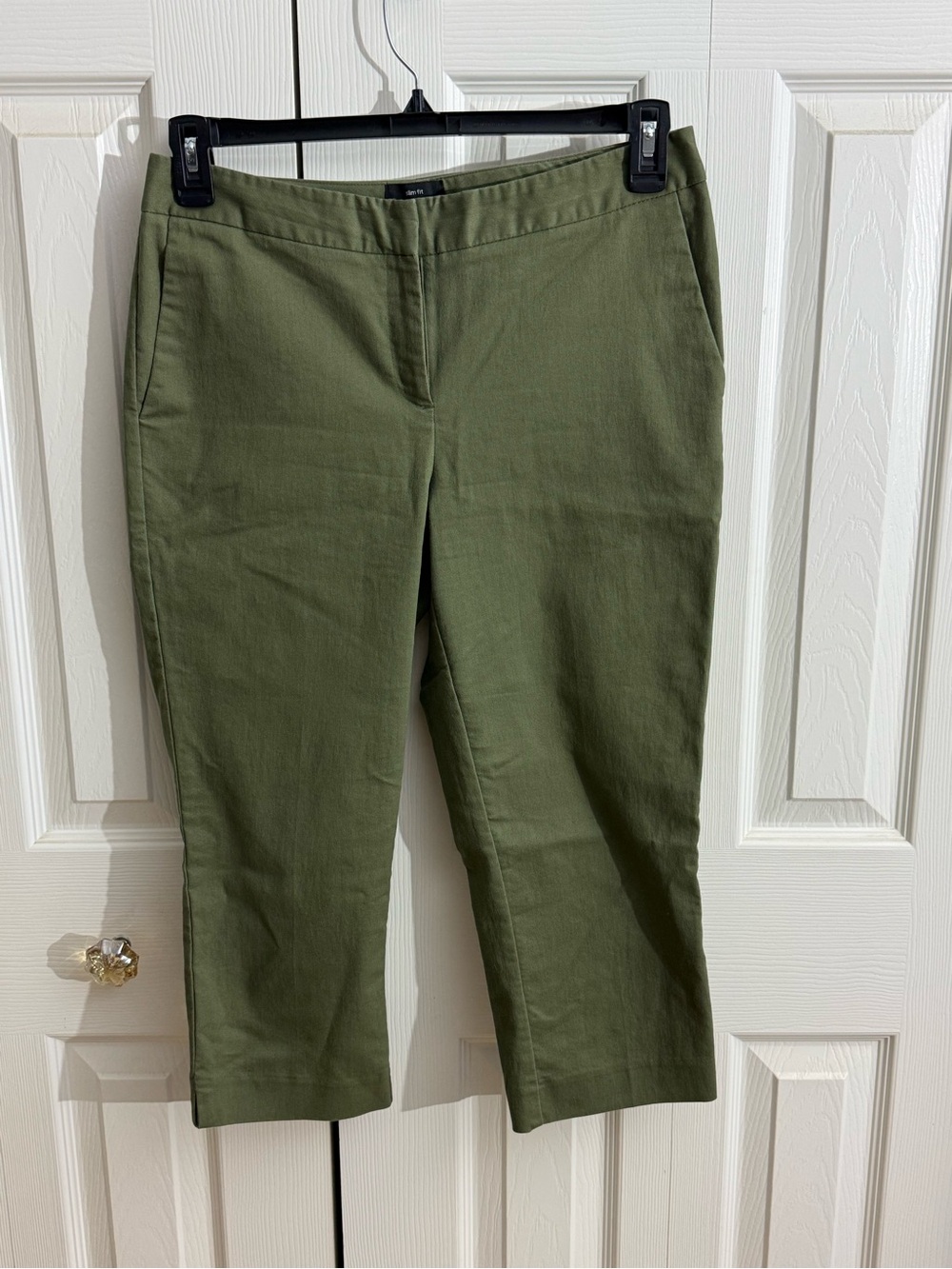 attention Olive Green Cropped Stretch Cotton Pants